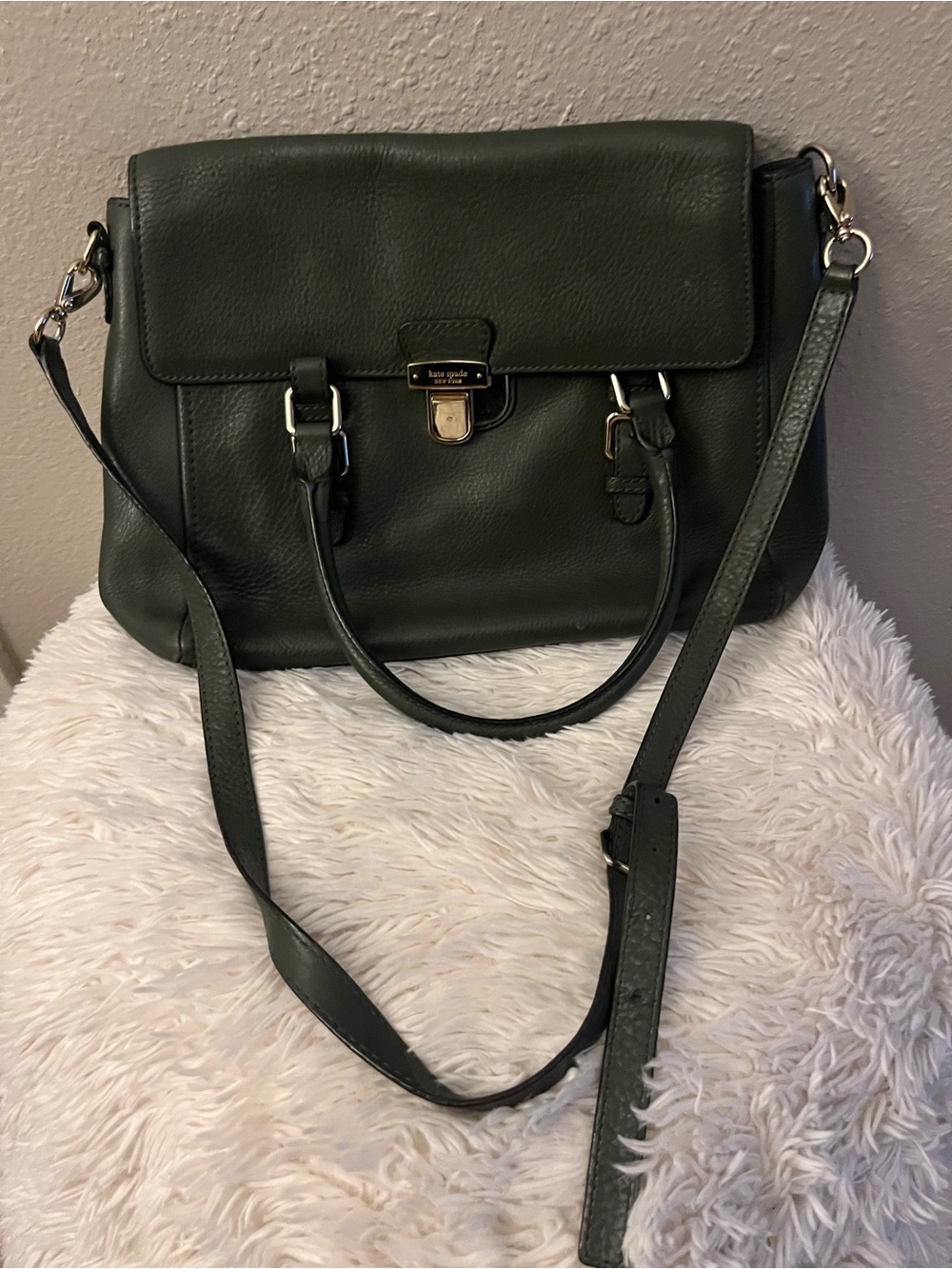kate spade dark green leather satchel with adjustable strap